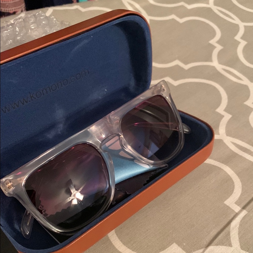 Brown Sunglasses with UV Protection